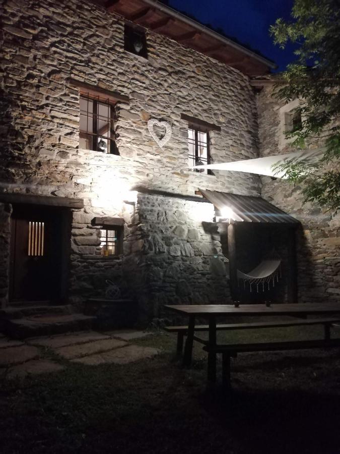 La Casetta Di Lele E Schina Арвье Экстерьер фото